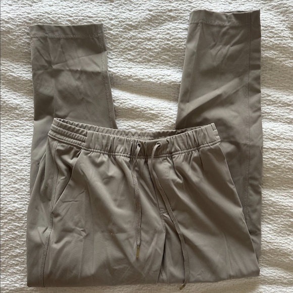 Aritzia The Constant Hanya Pant - Size Small Colour "Ashen" - Picture 10 of 10